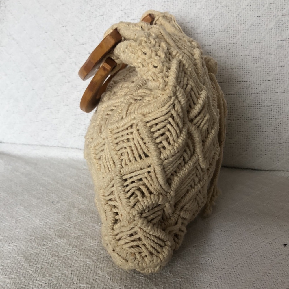 Vintage Mister Ernest crochet handbag. Cream colored. - Picture 3 of 10